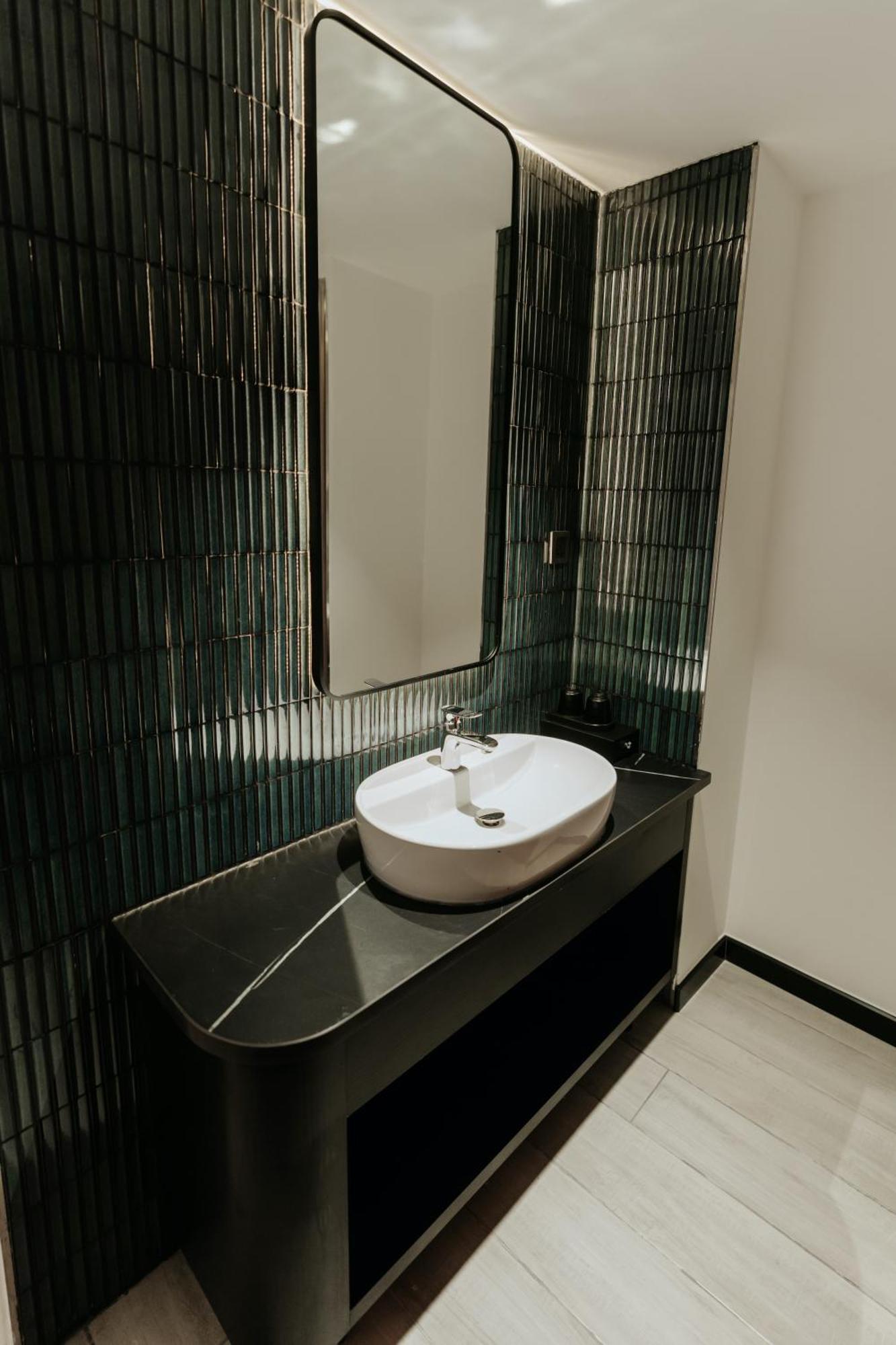The Concept Hotel- City Center مدينة هوشي منه الغرفة الصورة