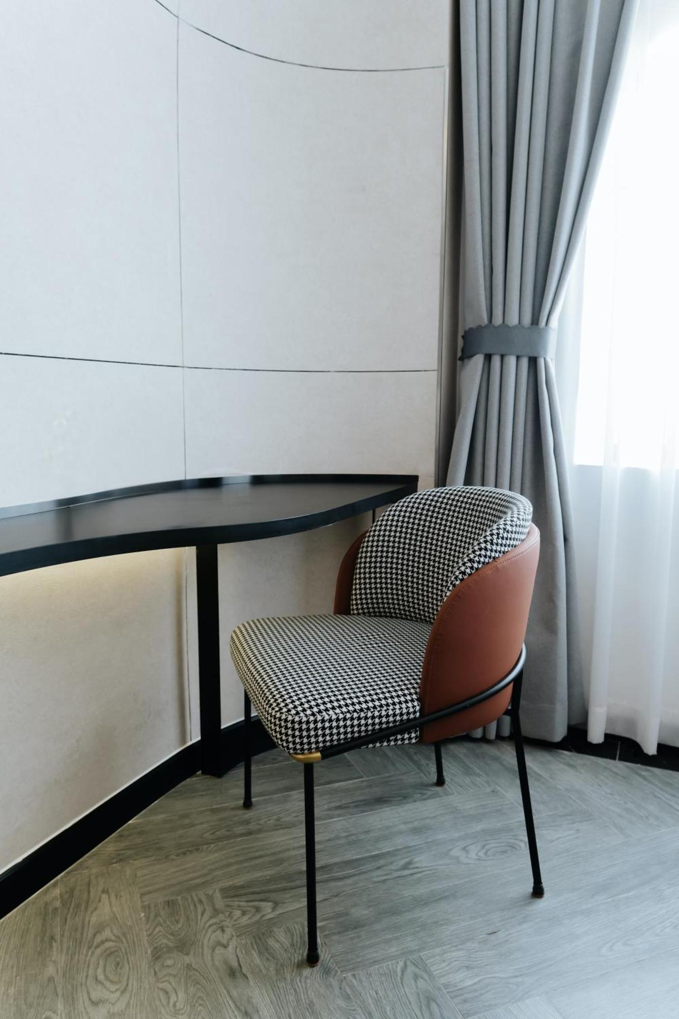 The Concept Hotel- City Center مدينة هوشي منه المظهر الخارجي الصورة